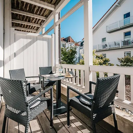 ホテル Strandhaus Belvedere