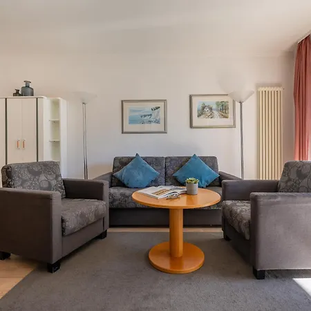 Strandhaus Belvedere Hotel 4*