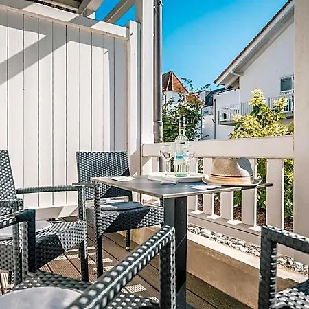 Strandhaus Belvedere 4* בינץ