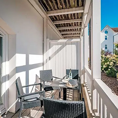 Strandhaus Belvedere מלון 4*